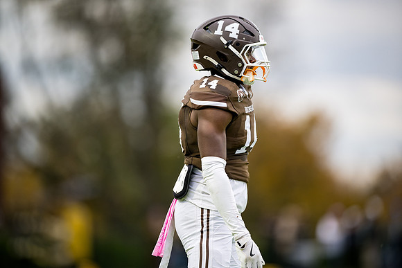 hc25_football_ah_0293