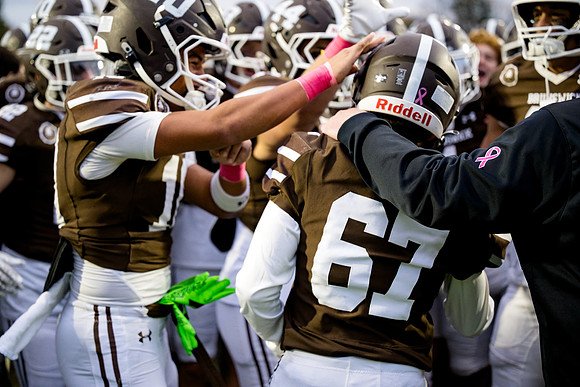 hc25_football_ah_0600