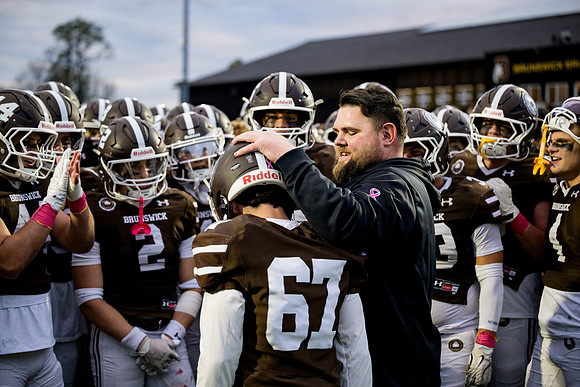 hc25_football_ah_0606