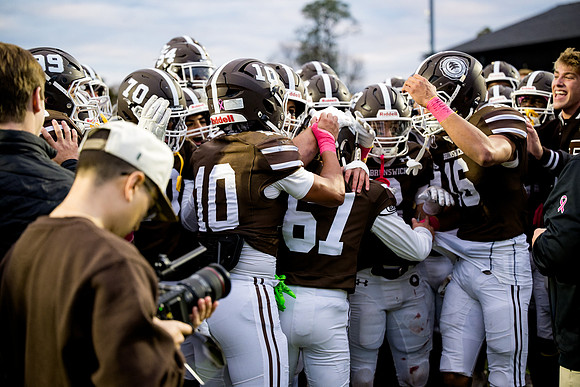 hc25_football_ah_0608