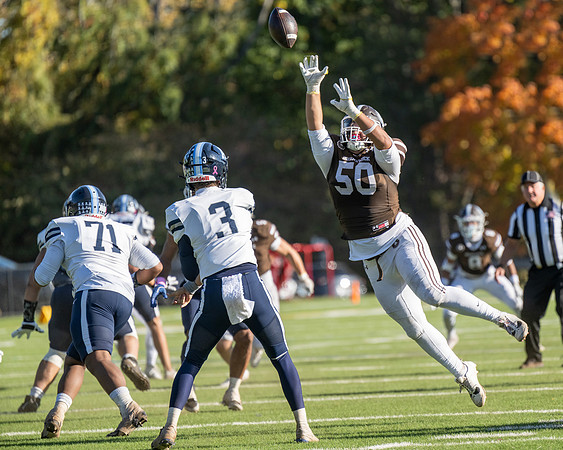 hc24_football_dburns1_6054