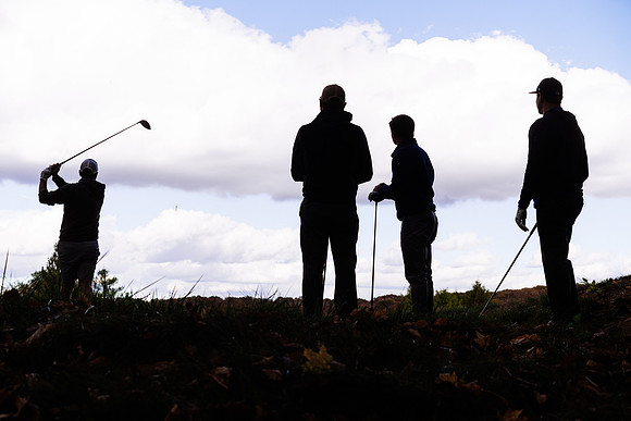 hc25_alumnigolf_jk_0122