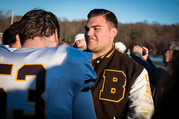 football_nepsac16_wkl_4592