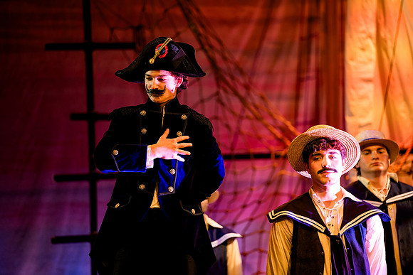 hmspinafore_springmusical25_sat2_us_ah_0117