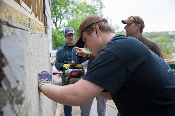 commserv16_habitatforhumanity_mg_7084