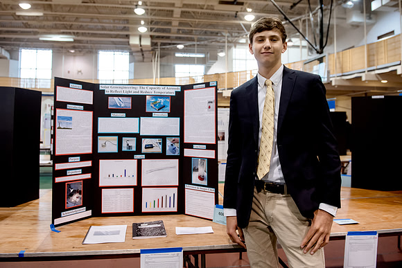 sciencefair18_hp_6254