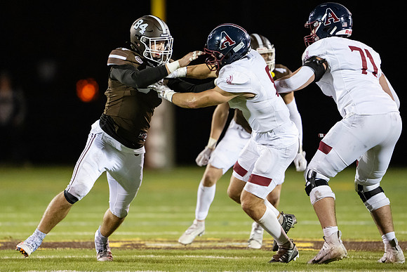 football_2022-11-05_dburns1_7998