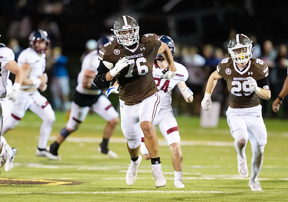 football_2022-11-05_dburns1_8134