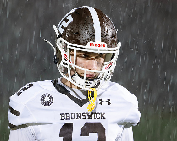 football_2022-11-11_dburns_9291