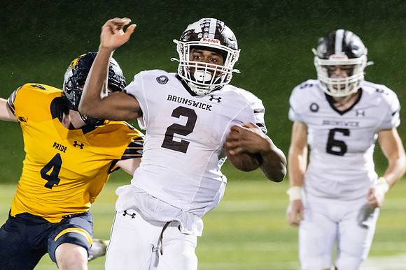 football_2022-11-11_dburns_0163