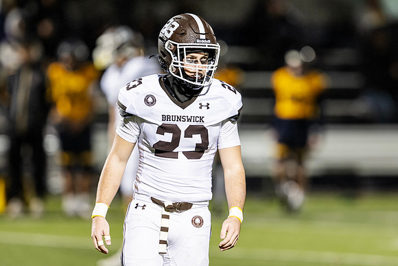 football_2022-11-11_dburns_0303