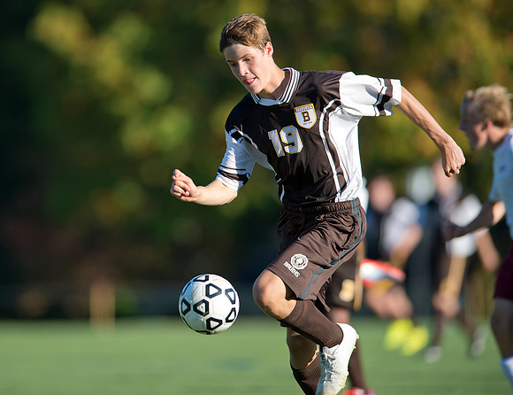 homecoming14_soccer_3rdsbrown_db_9599