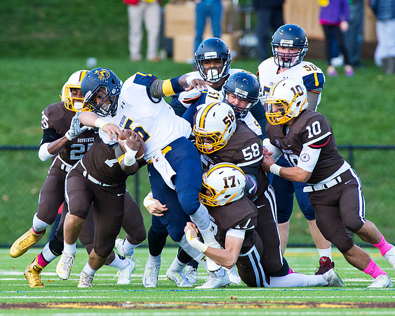 hc15_football_dburns_0852