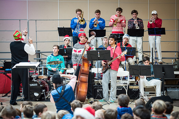 holiday_allschool16_wkl_0630
