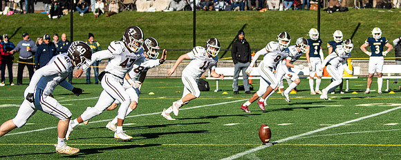 football_nepsac22_wkl2_5384