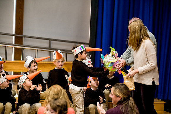 tdayassembly22_ls_ah_0022