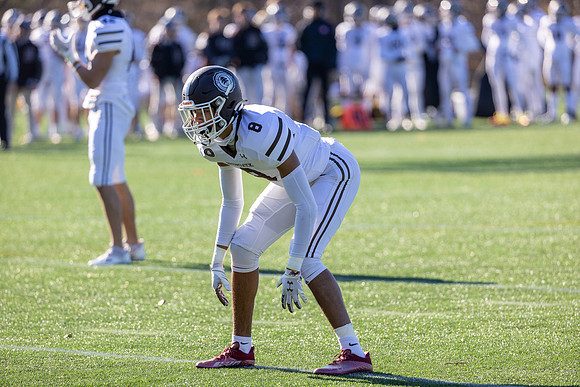 football_nepsac22_fg3_2438