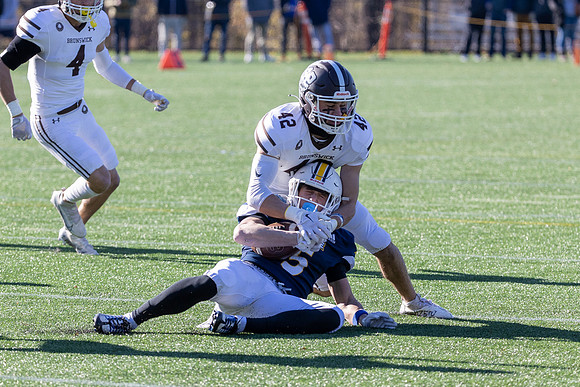 football_nepsac22_fg3_2446