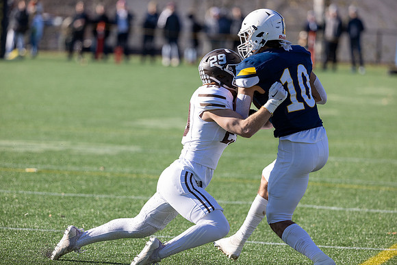 football_nepsac22_fg3_2529