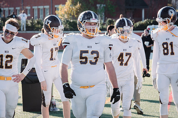 football_nepsac16_hp_2746