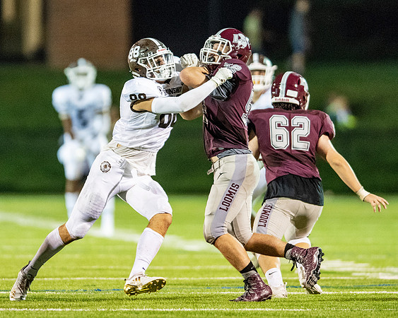 football_2018-09-14_dburns_9415