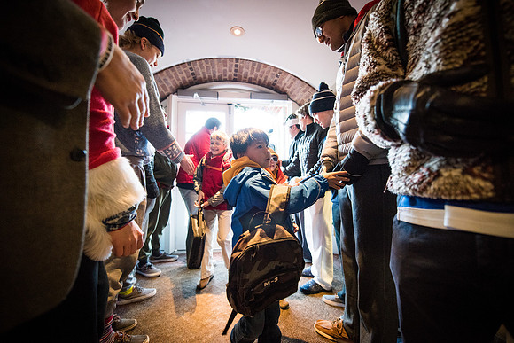 holiday_handshake16_wkl_0137