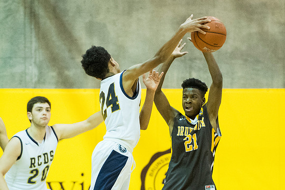 basketball_2016-12-10_dburns_6020