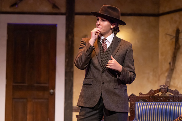 inspectorhound_fallplay22_us_dburns1_1590