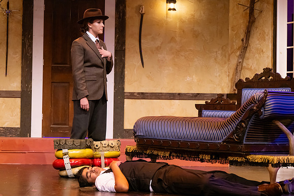 inspectorhound_fallplay22_us_dburns1_1643