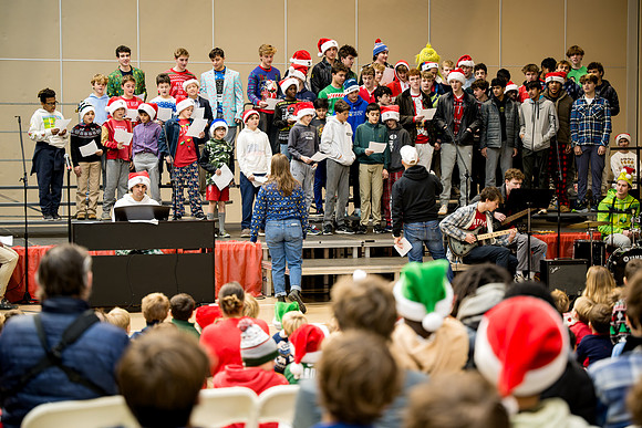 holiday_assembly24_ah_0285