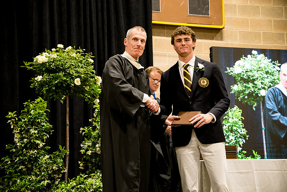 graduation25_diploma_ah_0837