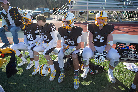 football_nepsac15_mg_8409