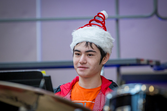 holiday_allschool16_jfess_6872