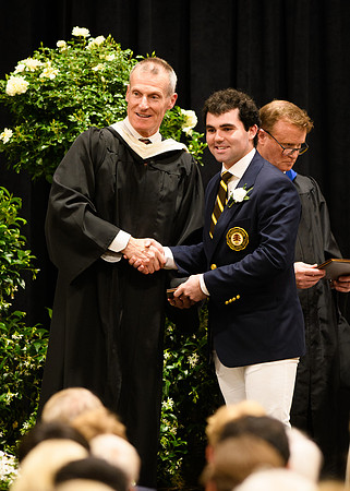 graduation25_diploma_wkl1_4874-2