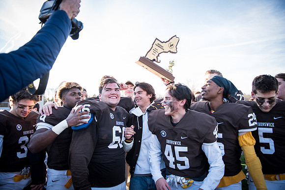 football_nepsac15_wkl_0973