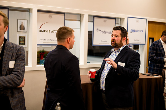 careercenter_tablenetworking25_ah_0084