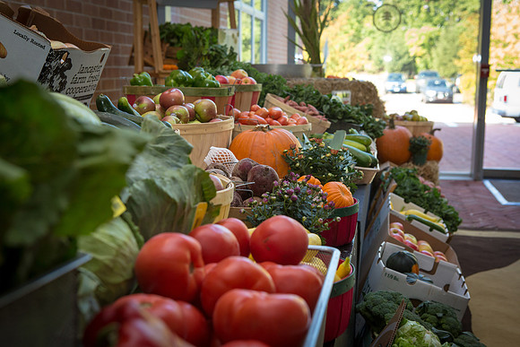 farmersmarket_jfess_5972