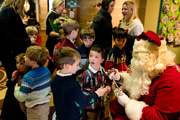holidayassembly22_ps_ah_0075