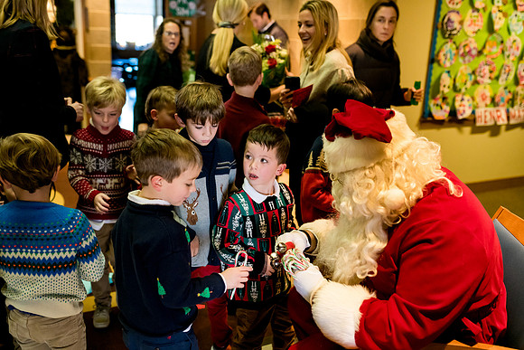 holidayassembly22_ps_ah_0076