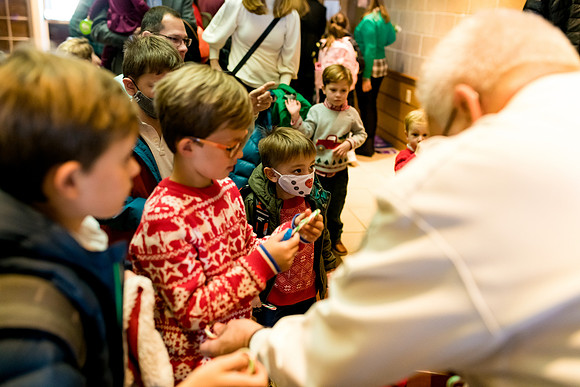 holidayassembly22_ps_ah_0083