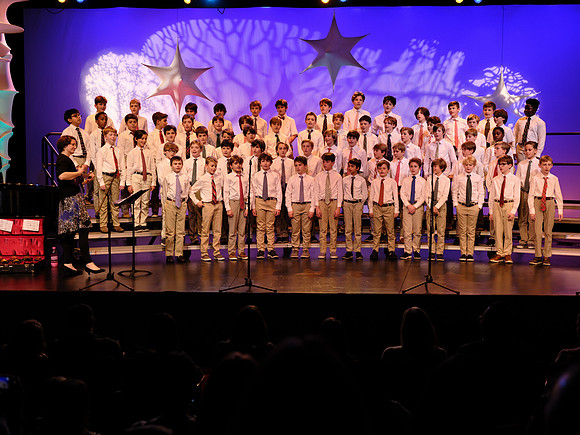 holidayconcert22_ms_mkras_0035