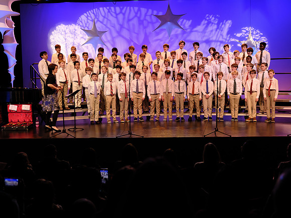 holidayconcert22_ms_mkras_0038