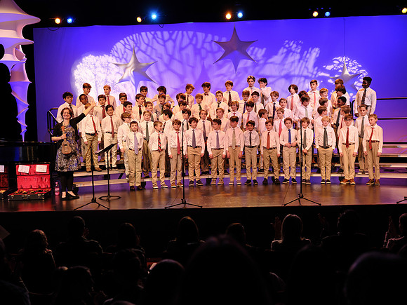 holidayconcert22_ms_mkras_0043