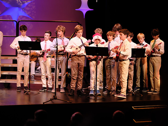 holidayconcert22_ms_mkras_0055