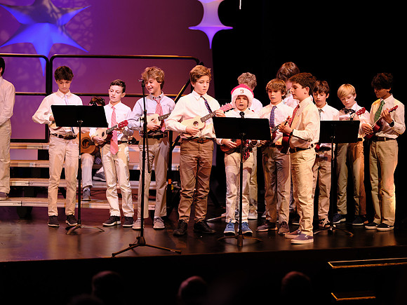 holidayconcert22_ms_mkras_0056
