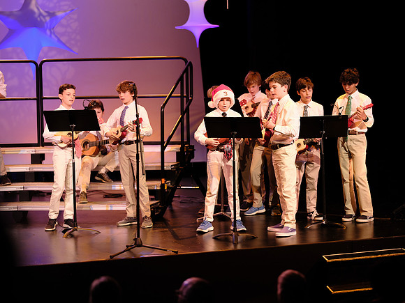 holidayconcert22_ms_mkras_0074