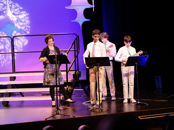 holidayconcert22_ms_mkras_0100