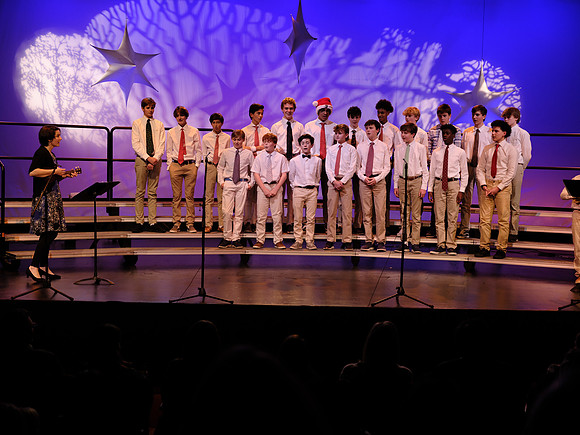 holidayconcert22_ms_mkras_0130