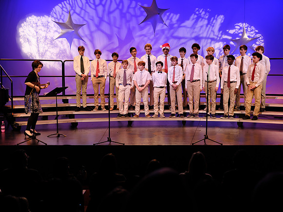 holidayconcert22_ms_mkras_0136