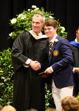 graduation25_diploma_wkl1_5090